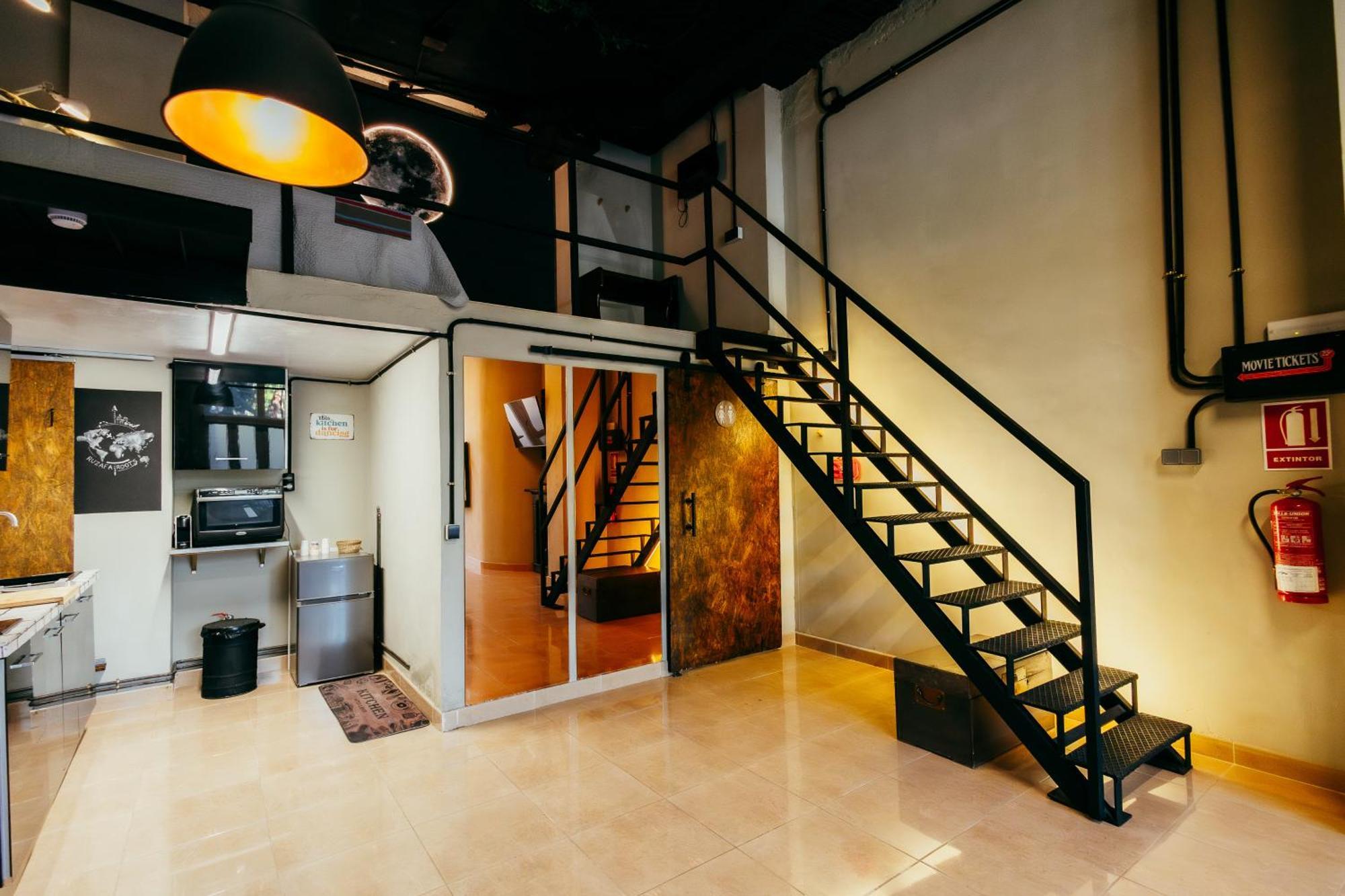 Apartment Ruzafa Roots, 12 Min To Centre, Smart Tv, Wine Valencia Luaran gambar
