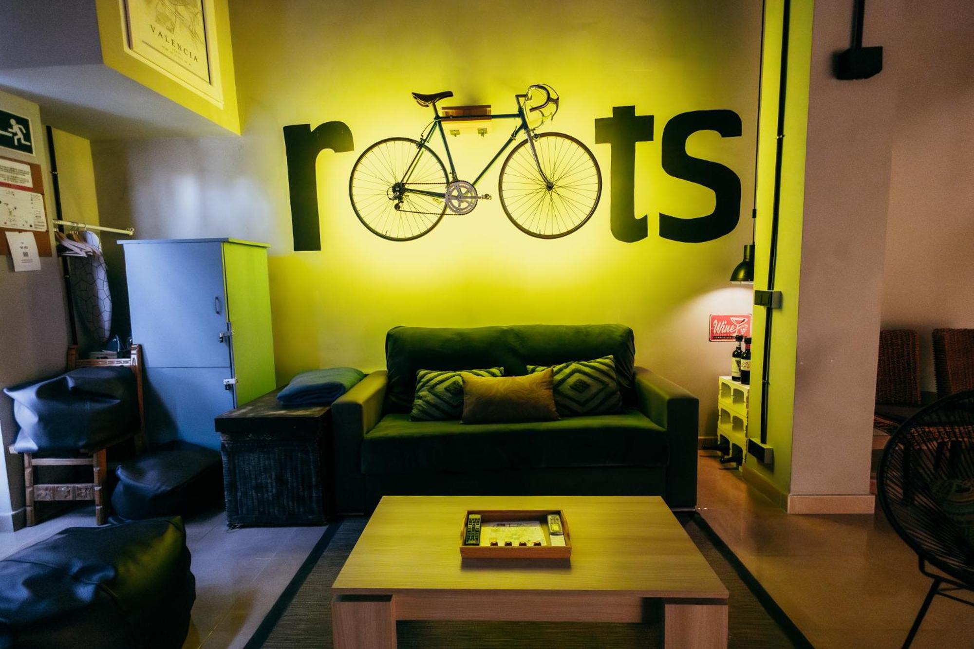 Apartment Ruzafa Roots, 12 Min To Centre, Smart Tv, Wine Valencia Luaran gambar